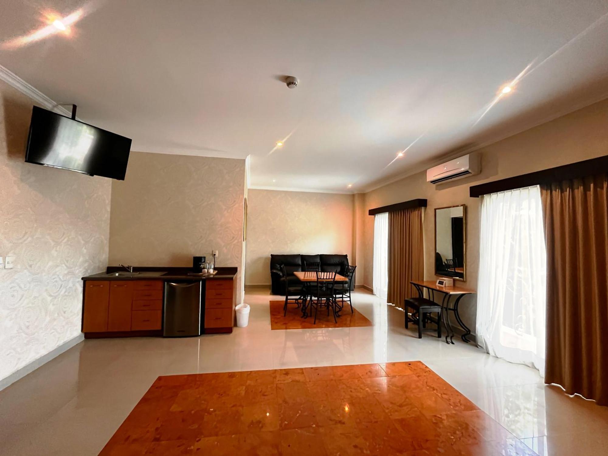 Hotel Palacio Maya Меріда Екстер'єр фото